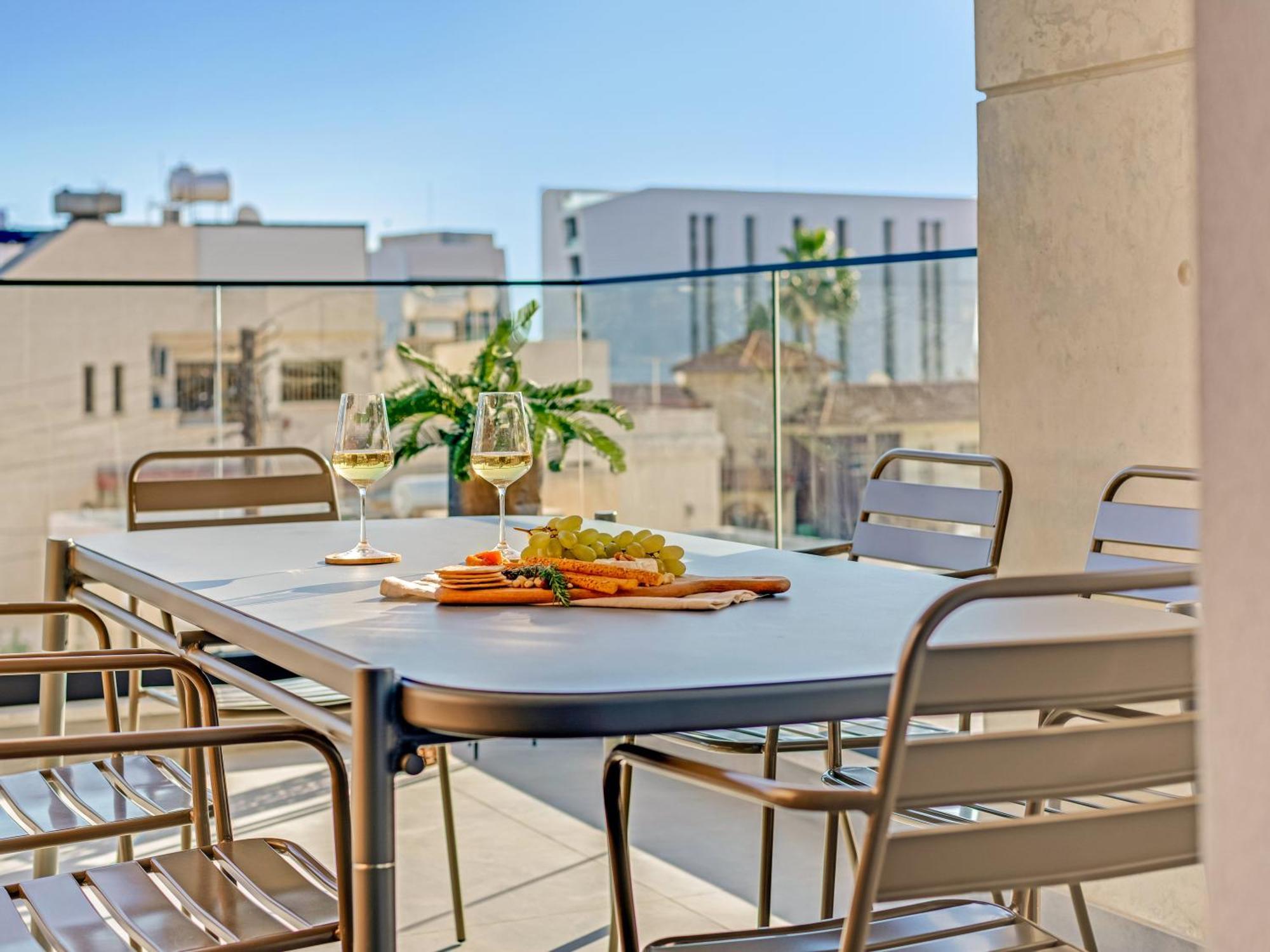 Sanders Crystal 1 Limassol Exterior foto